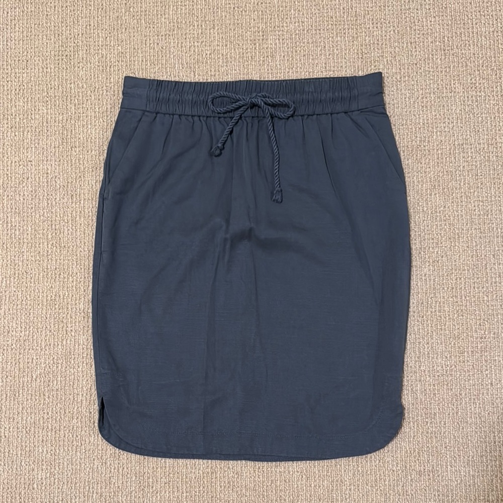 Loft Navy Blue Women's Skirt- size medium